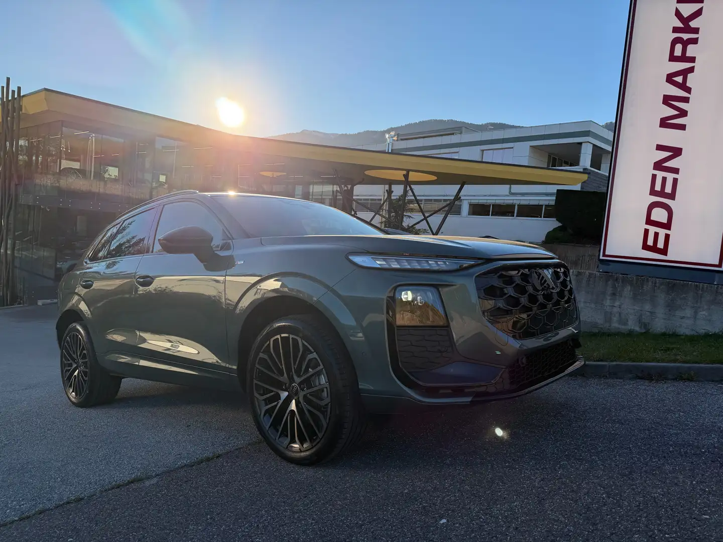 Audi Q3 Q3 2.0 tfsi S line edition quattro 265cv s-tronic Verde - 2
