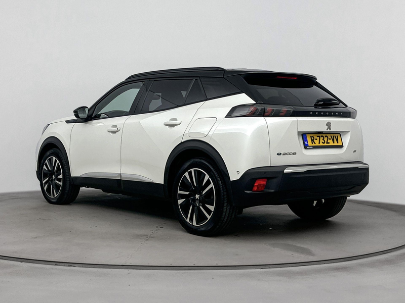 Peugeot e-2008 EV GT Pack 50 kWh | Dodehoek detectie | Alcantara — photo 3