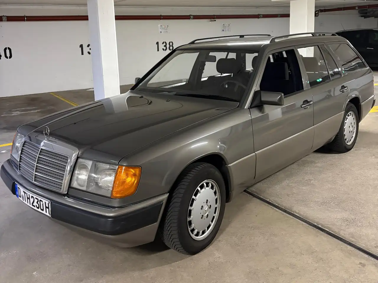 Mercedes-Benz 230 W124, foto 3