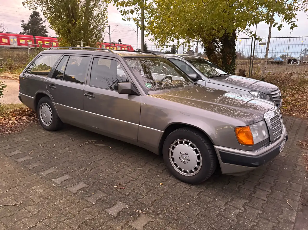 Mercedes-Benz 230 W124, foto 9