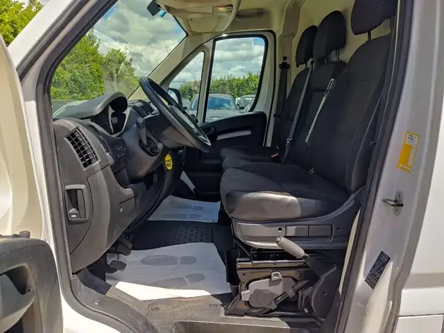 Citroen Jumper view 12