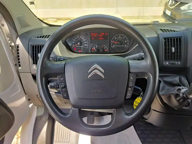 Citroen Jumper view 8