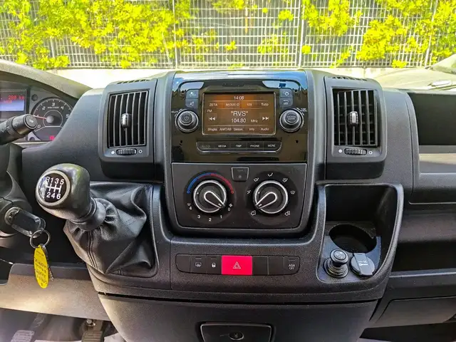 Citroen Jumper view 9