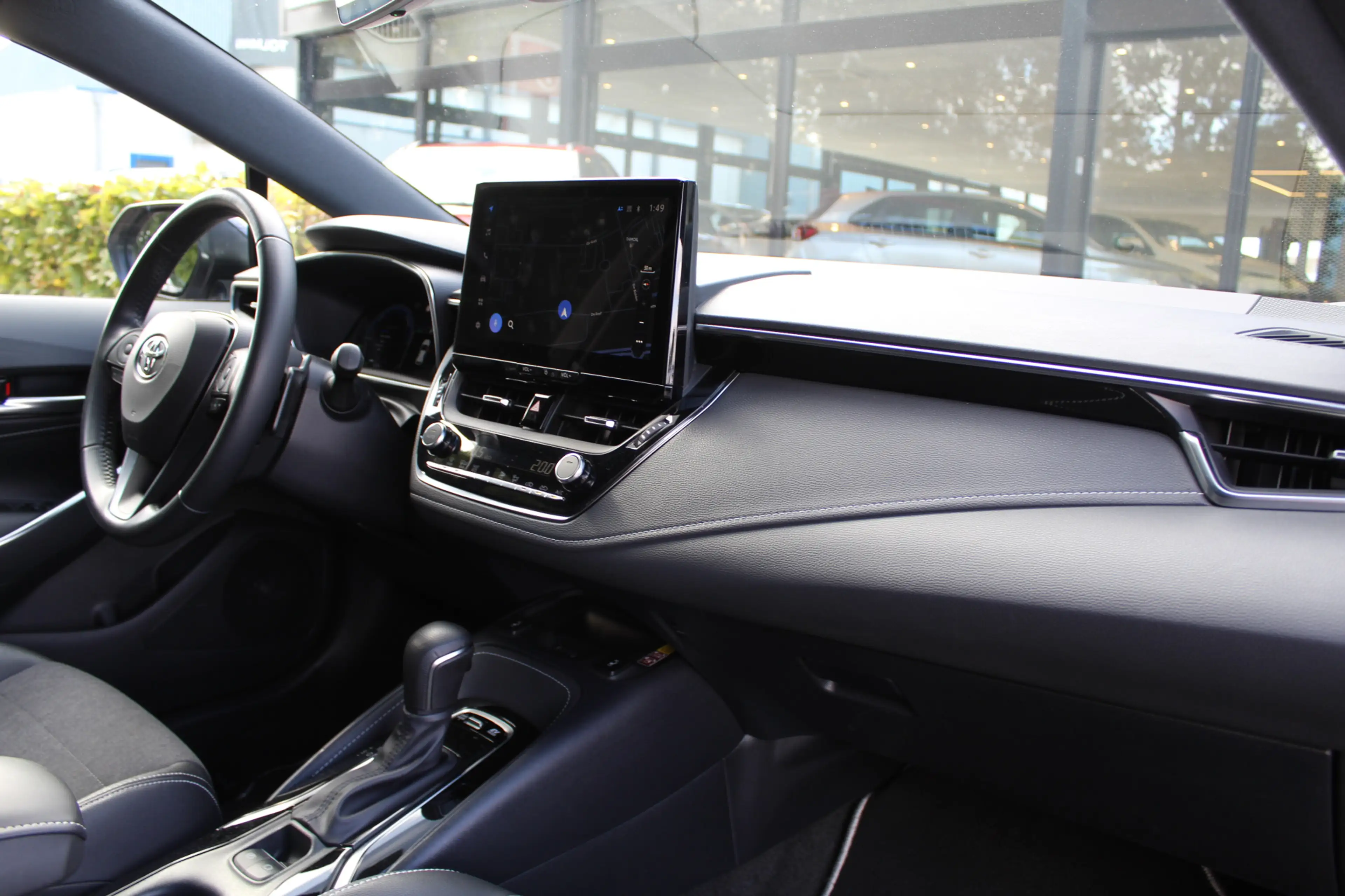 Toyota Corolla 2.0 High Power Hybrid First Edition | Rijklaar | C — photo 6