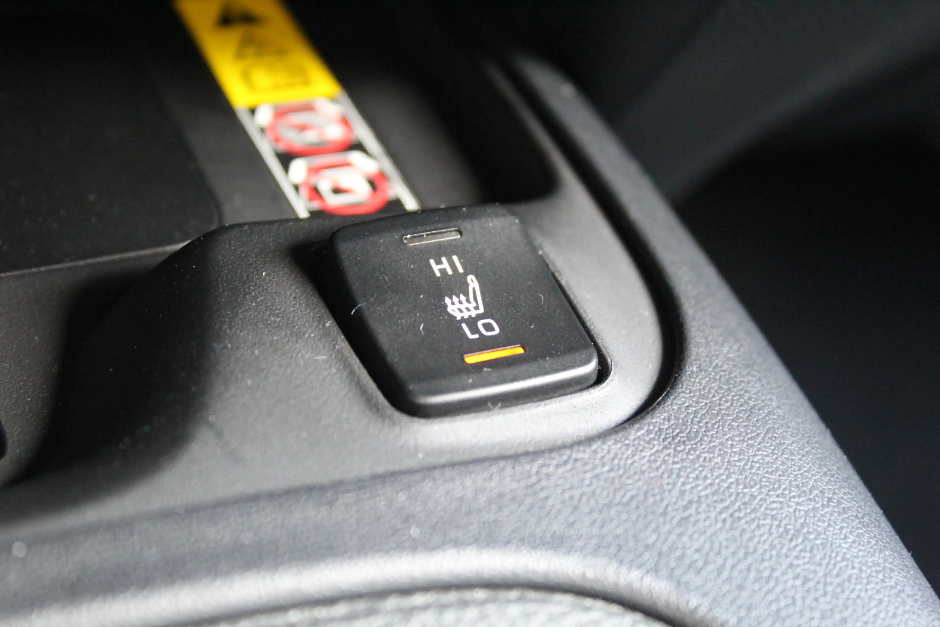Toyota Corolla 2.0 High Power Hybrid First Edition | Rijklaar | C — photo 21