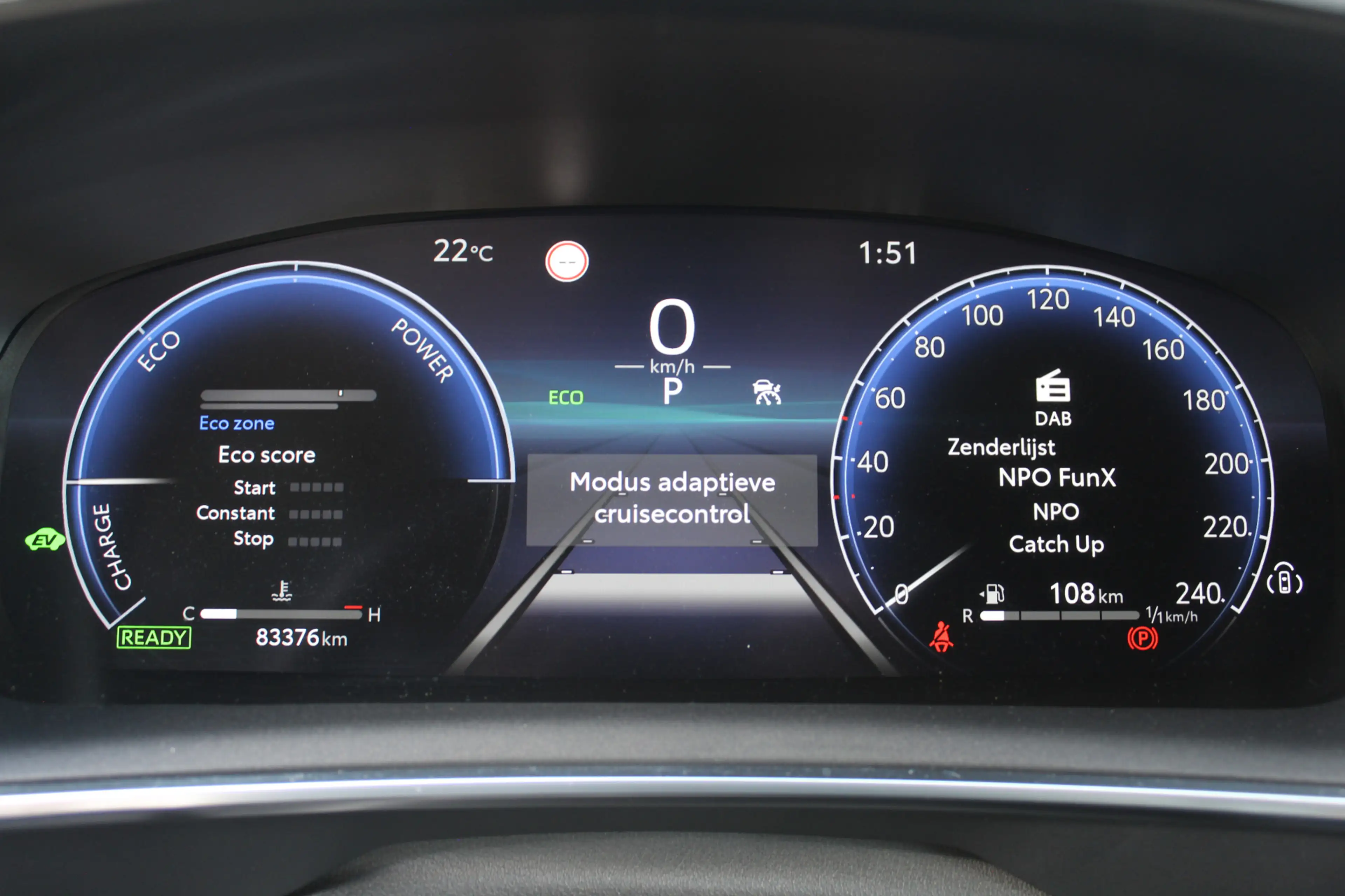 Toyota Corolla 2.0 High Power Hybrid First Edition | Rijklaar | C — photo 17