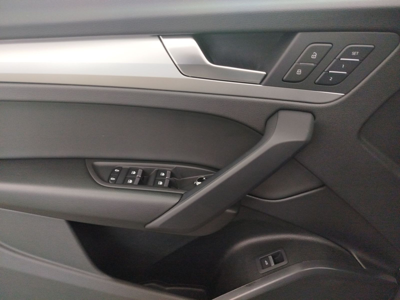 Audi Q5 50 TDI quatt S-LINE 360+HUD+MATRIX+ — photo 7