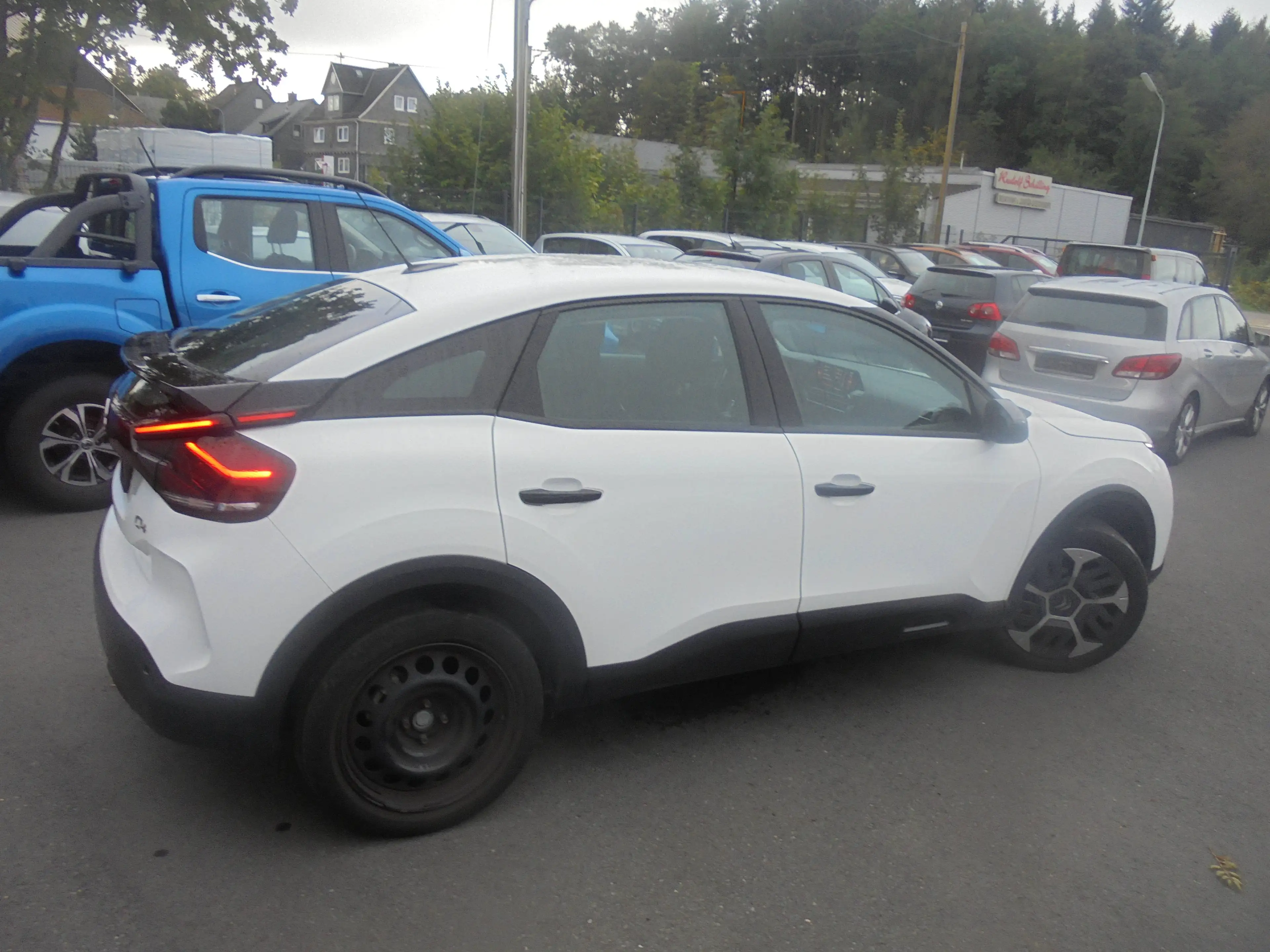 Citroen C4 Feel — photo 2
