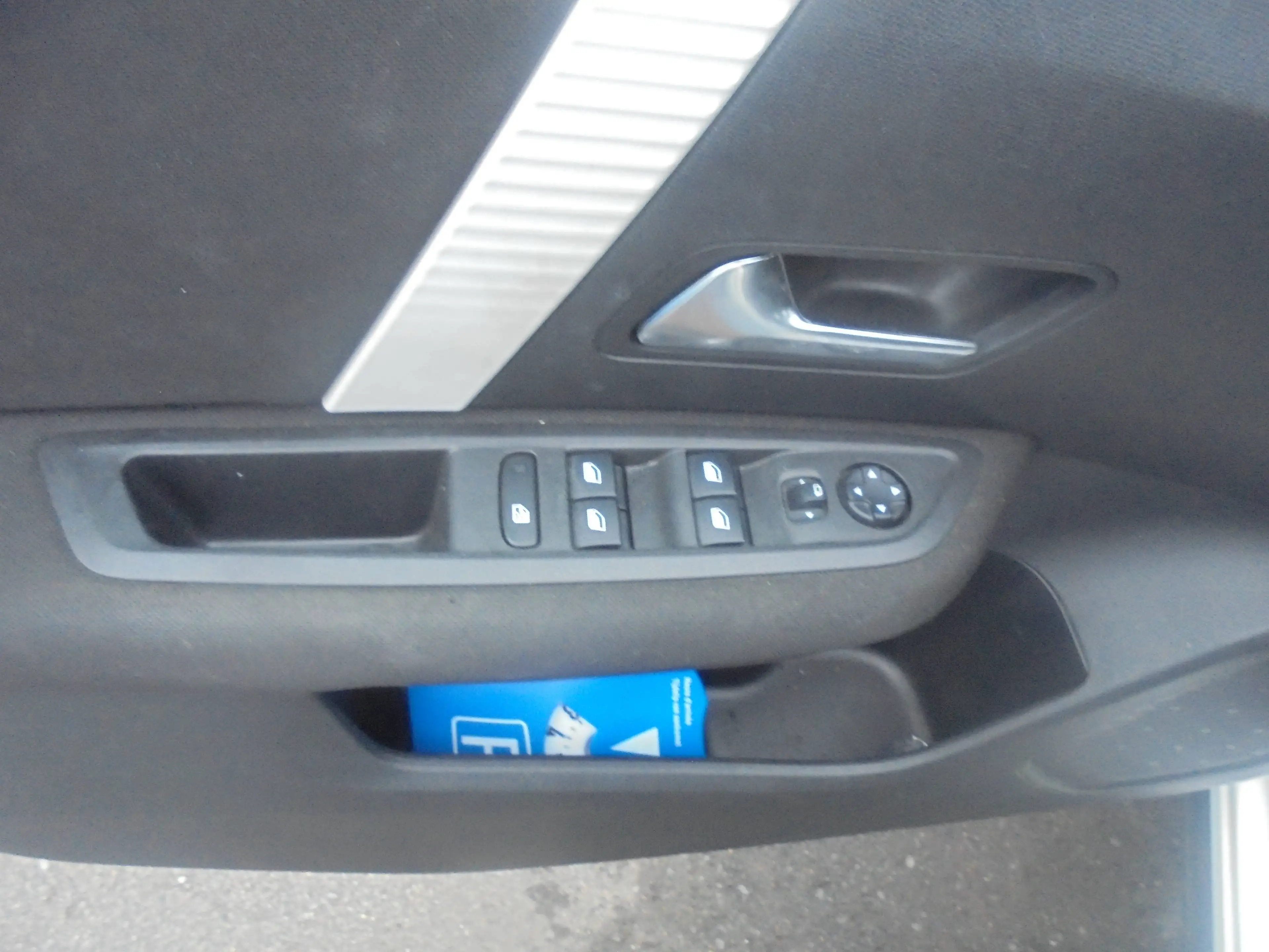 Citroen C4 Feel — photo 14