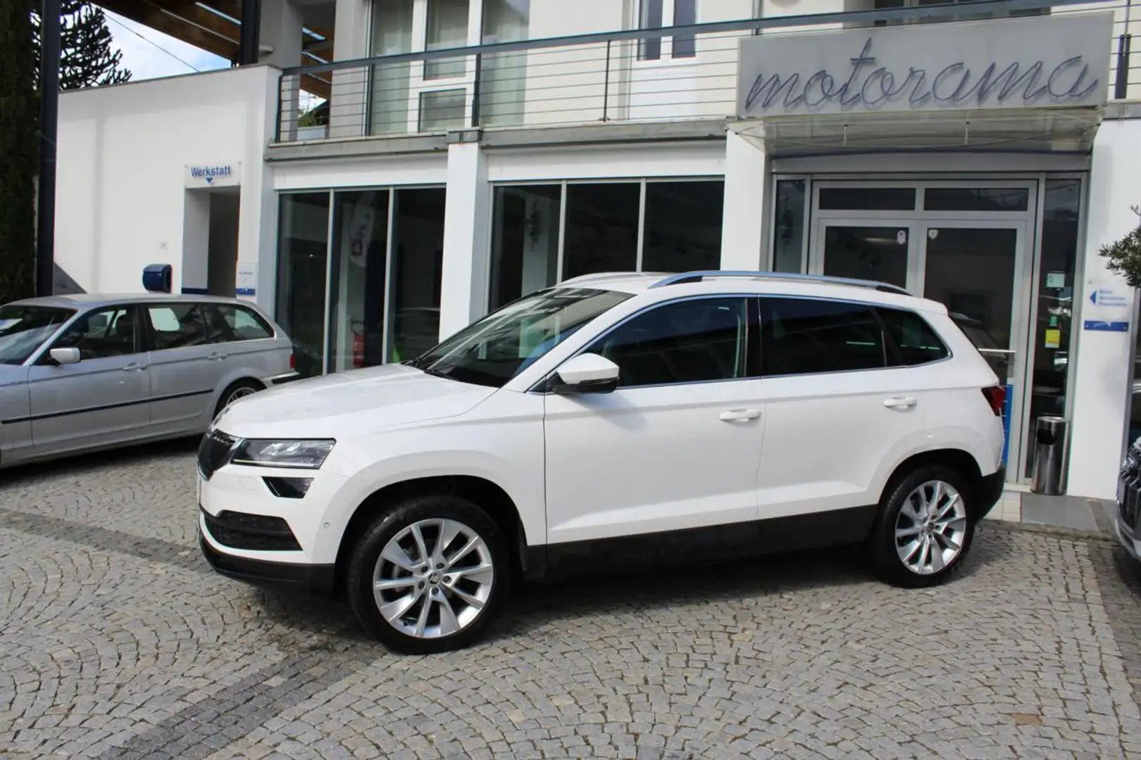 Skoda Karoq 1.6 TDI SCR DSG Style Blanc - 2