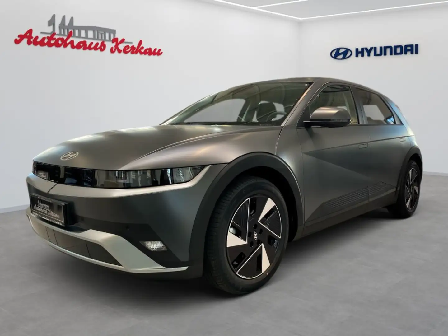 Hyundai IONIQ 5 84 kWh Dynamiq Grau - 1