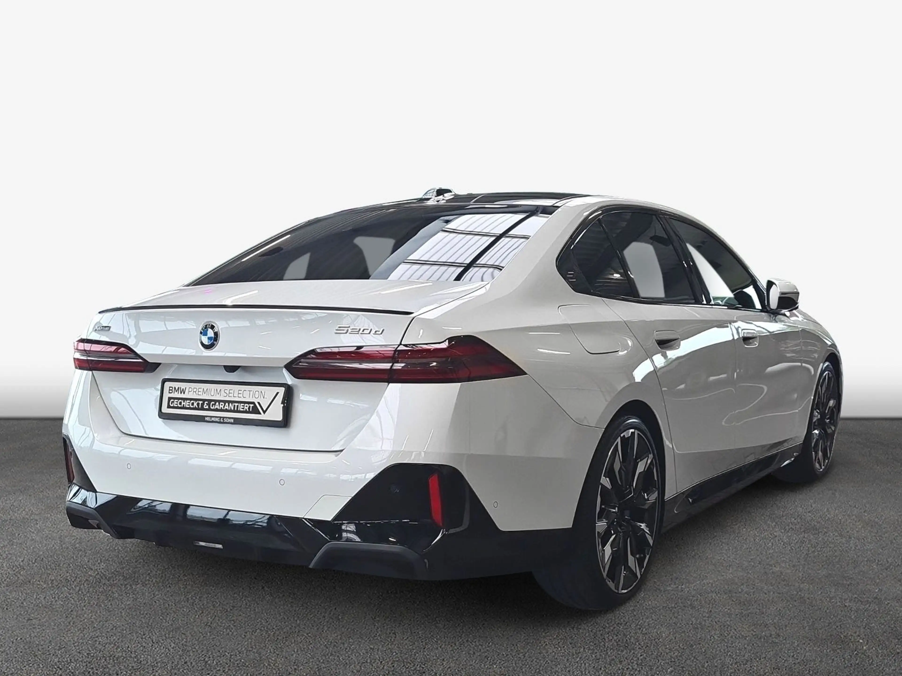 BMW 520 d xDrive Limousine M-Sport Pro AHK Pano HUD uvm. — photo 2