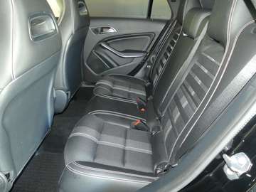 Bild 10 Mercedes-Benz CLA 180 SB, URBAN & NIGHT-PAKET, LED, NAVI, 18'' LM, SHZ.