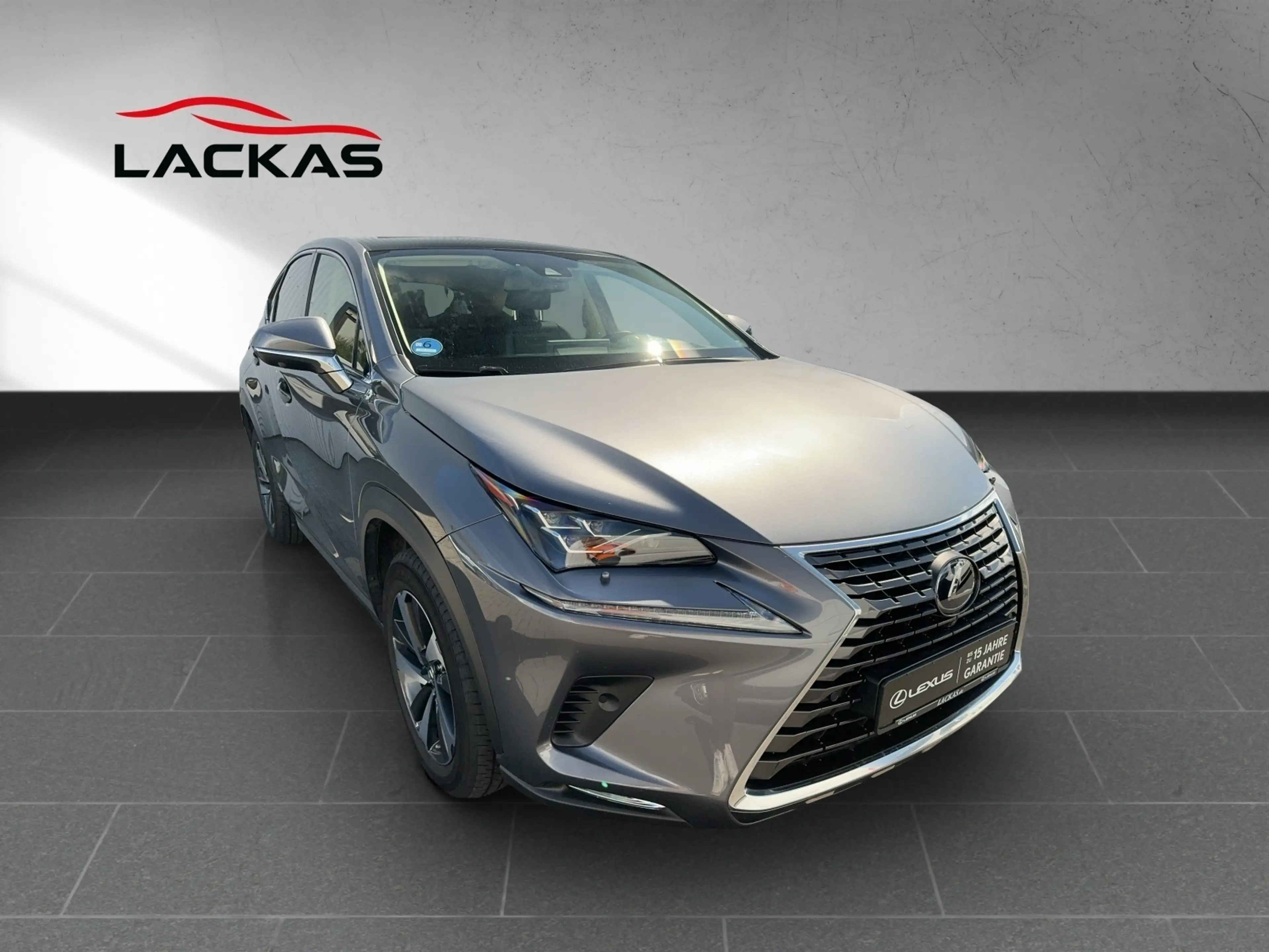 Lexus NX 300 h*LUXURY*4x4*PANO*MARKLEV 15J-GARANTIE — photo 7