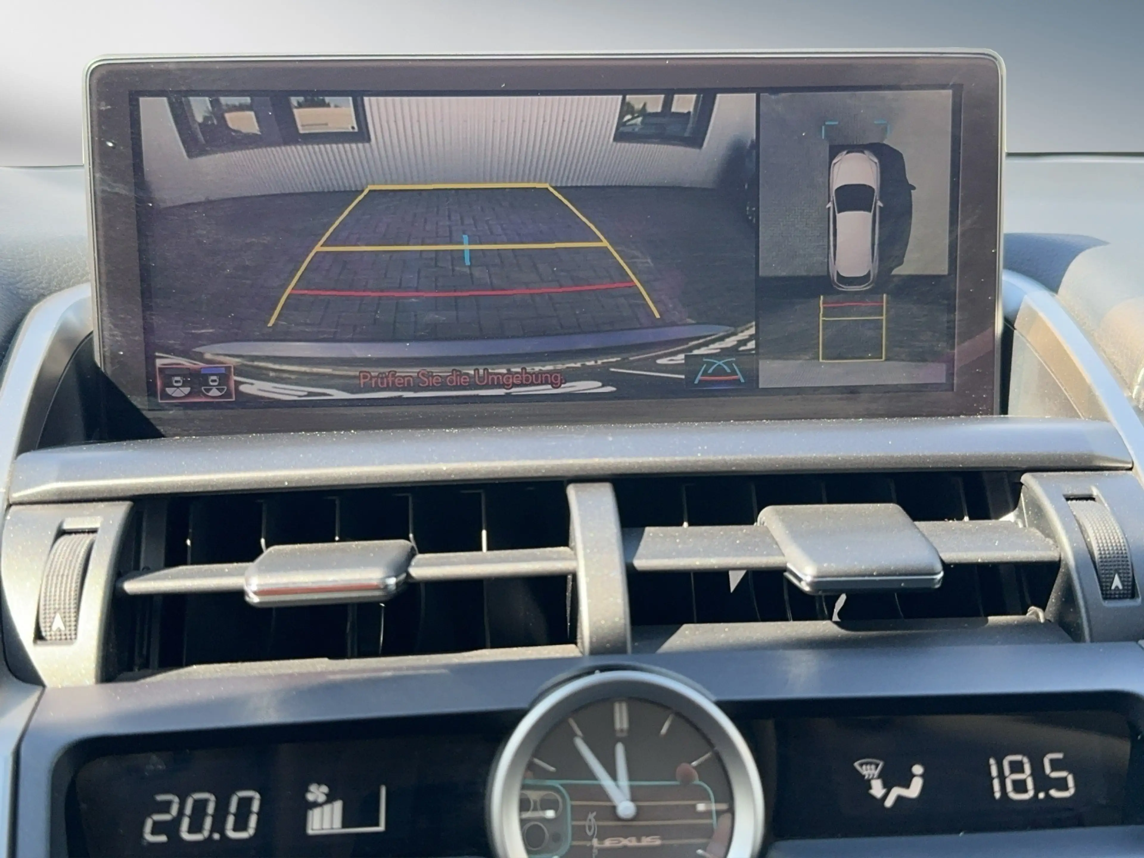Lexus NX 300 h*LUXURY*4x4*PANO*MARKLEV 15J-GARANTIE — photo 15