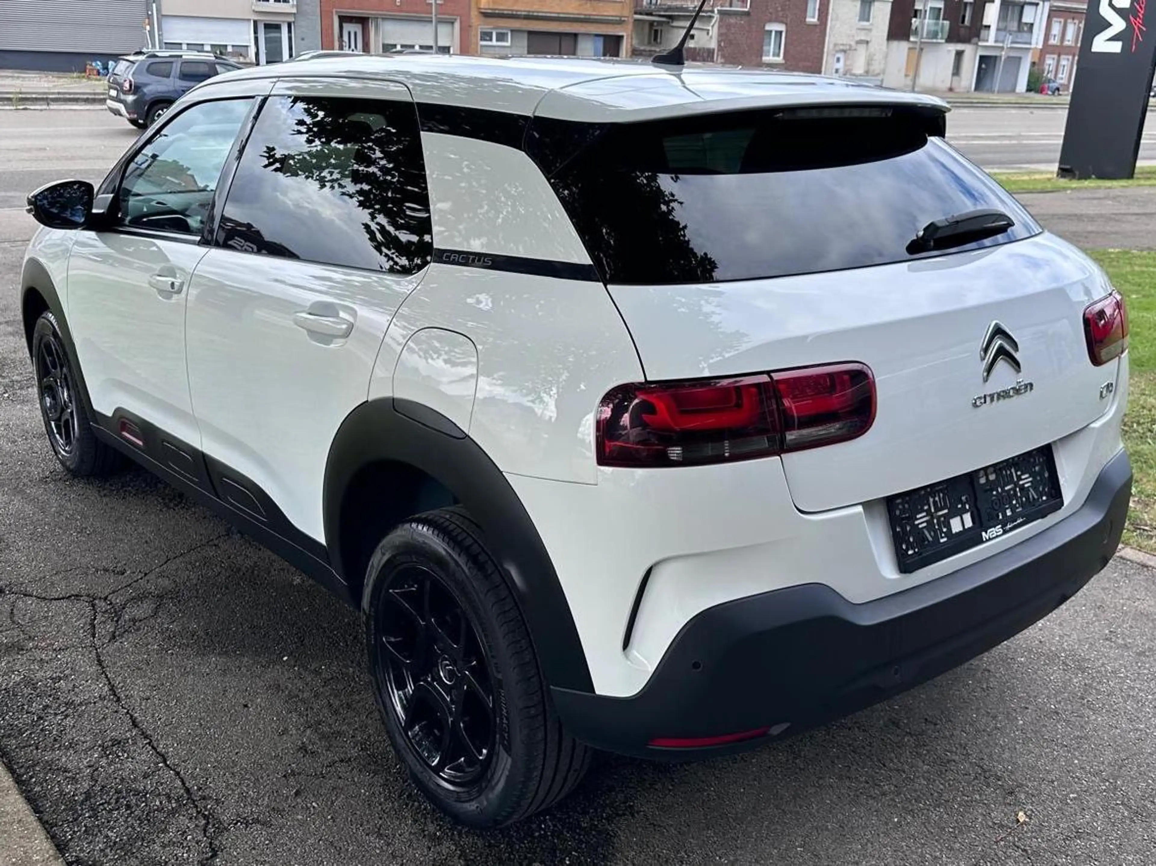 Citroen C4 Cactus *1.2* CRUISE* CARPLAY* NAVI* GARANTIE 12 MOIS* — photo 9