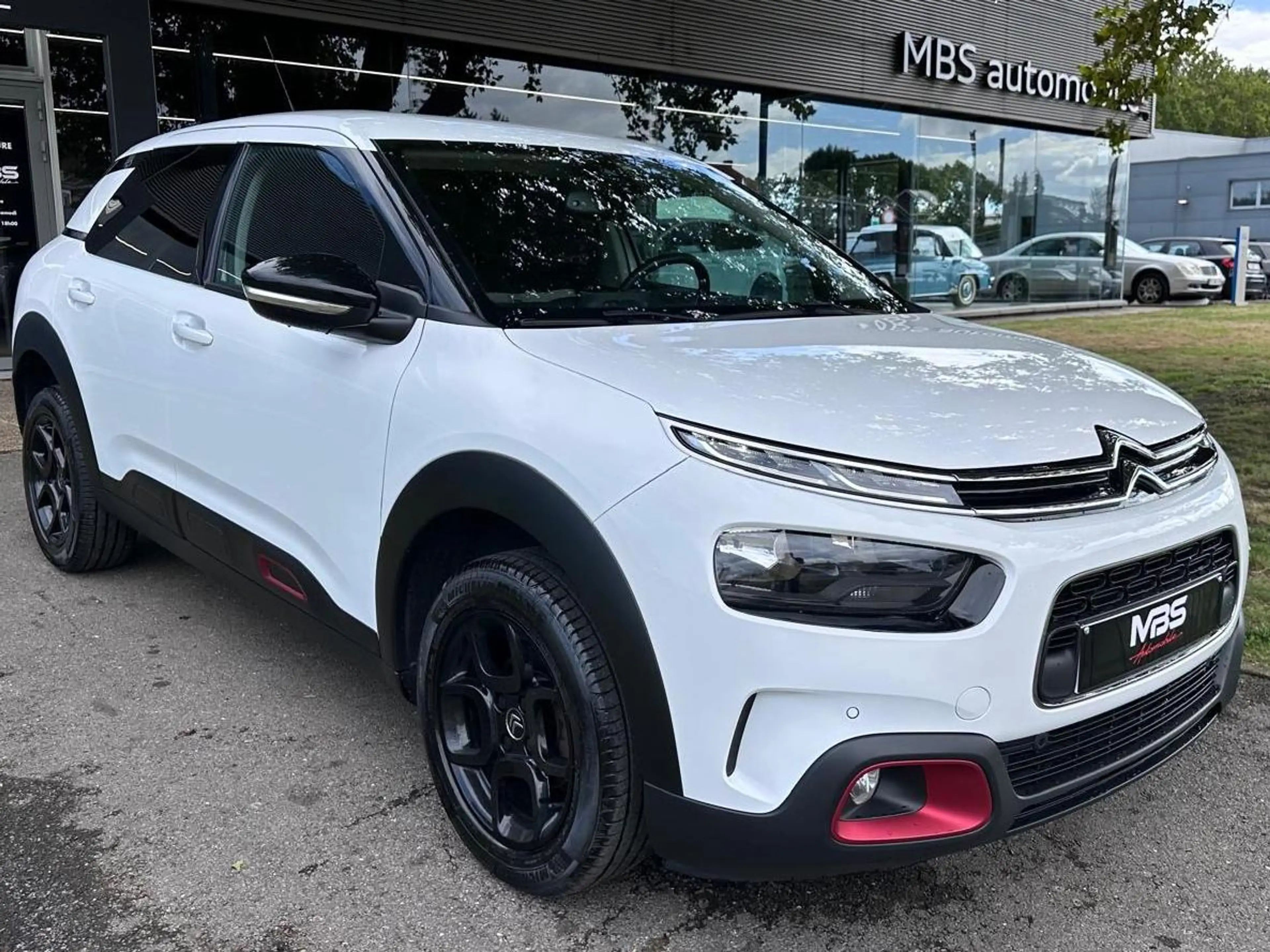 Citroen C4 Cactus *1.2* CRUISE* CARPLAY* NAVI* GARANTIE 12 MOIS* — photo 4