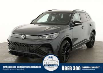 TSI DSG 4M R-Line Black, AHK, IQ.Light, 20-Zoll, N
