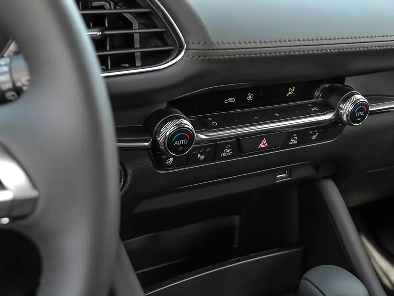 Mazda 3 снимка Mazda 3