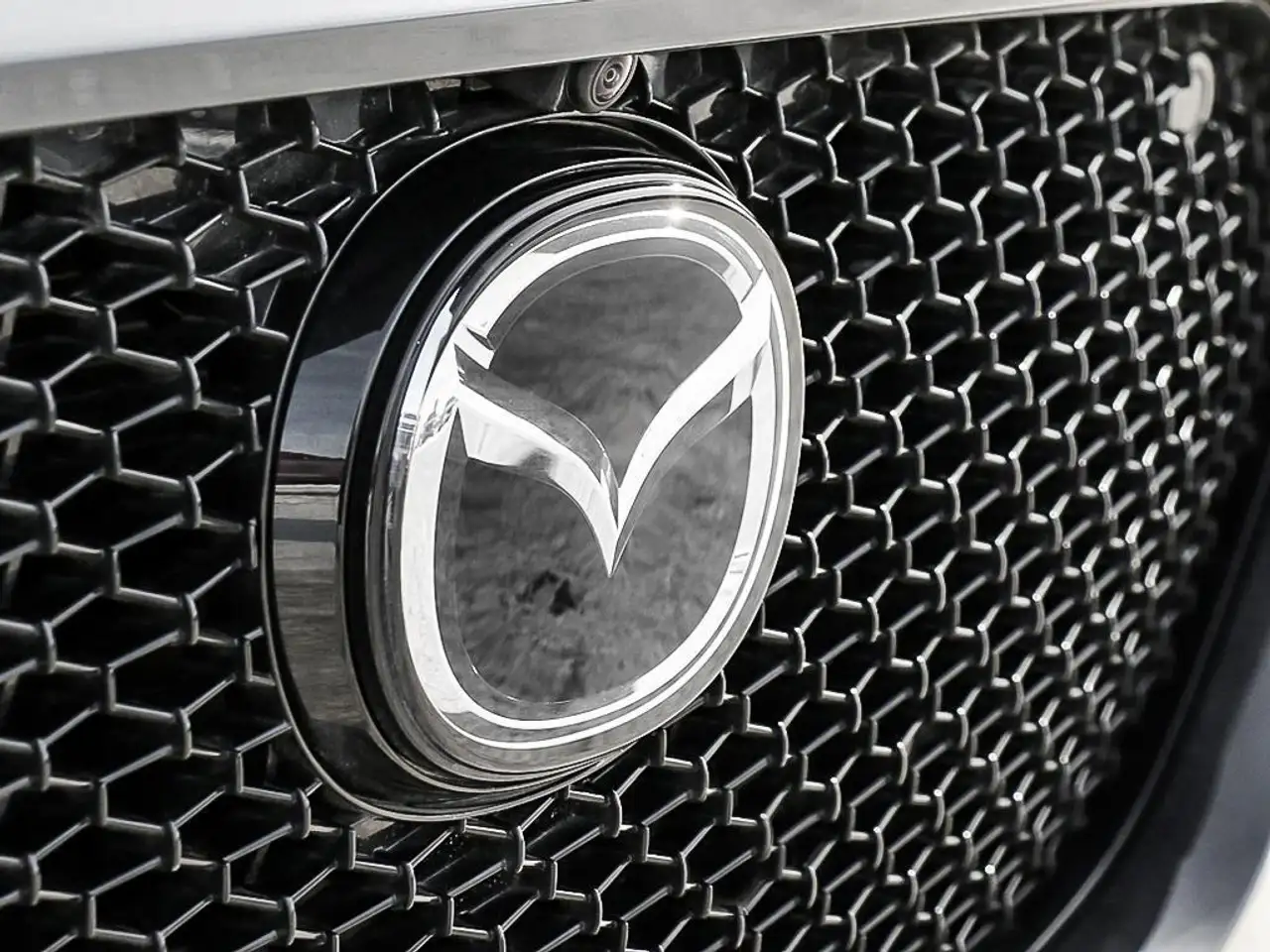 Mazda 3 снимка Mazda 3