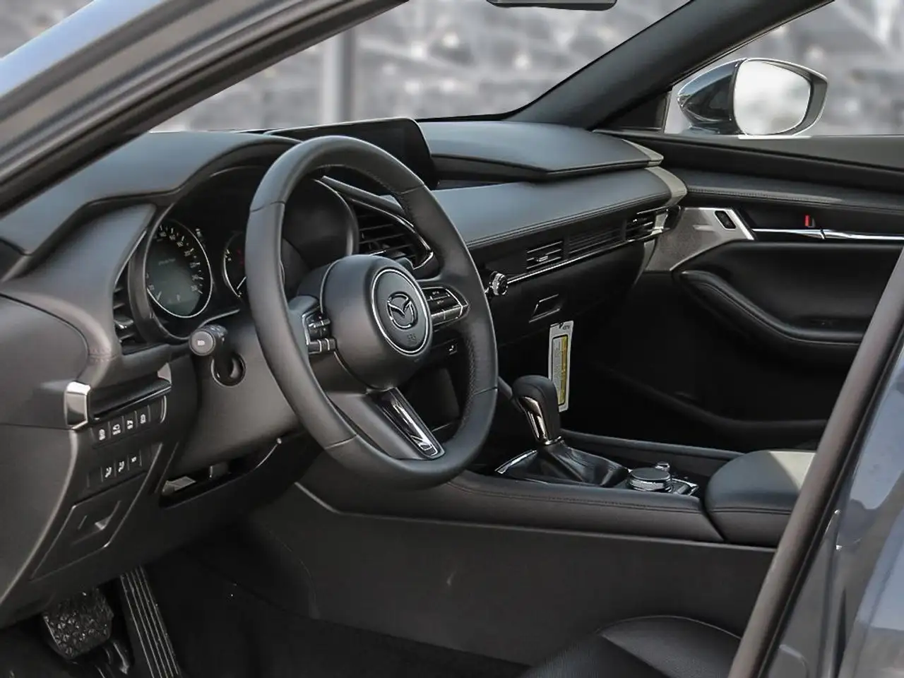 Mazda 3 снимка Mazda 3