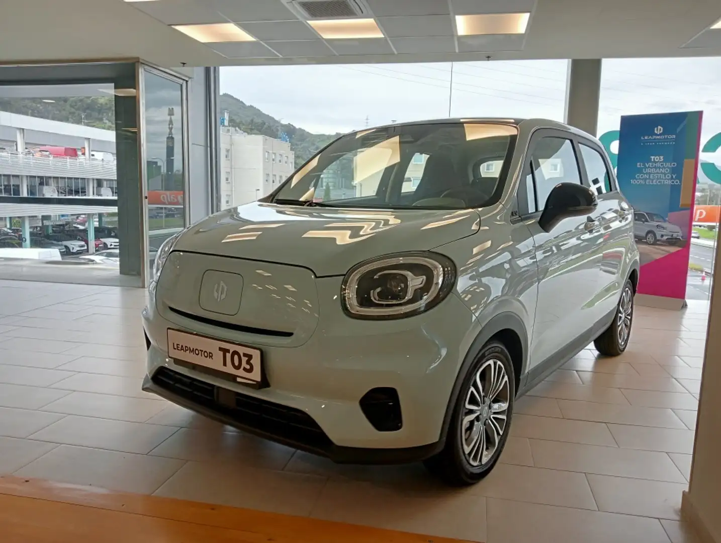 Leapmotor T03 70kW Verde - 1