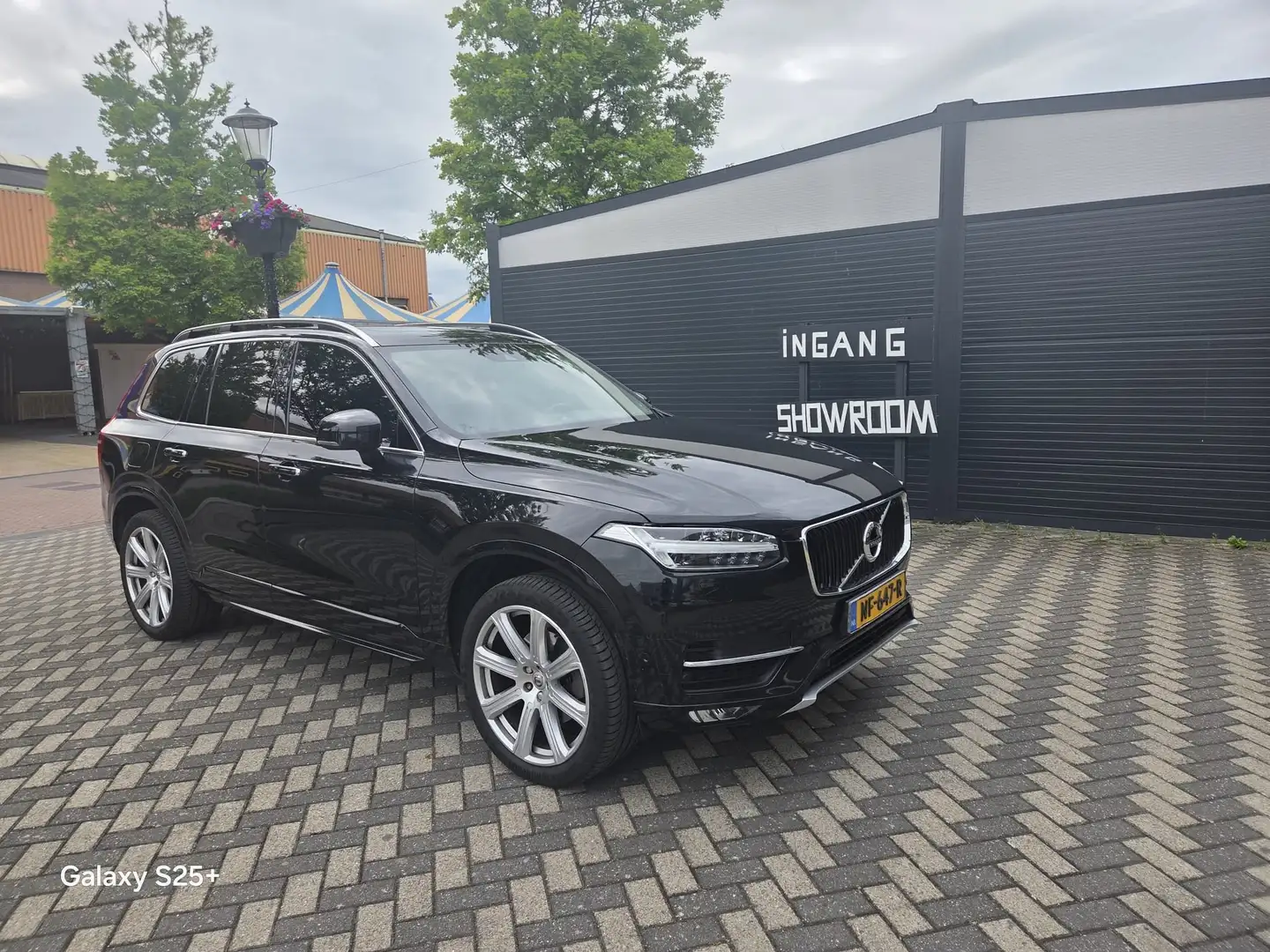 Volvo XC90 XC90 2.0 D5 AWD Inscript. Negro - 2
