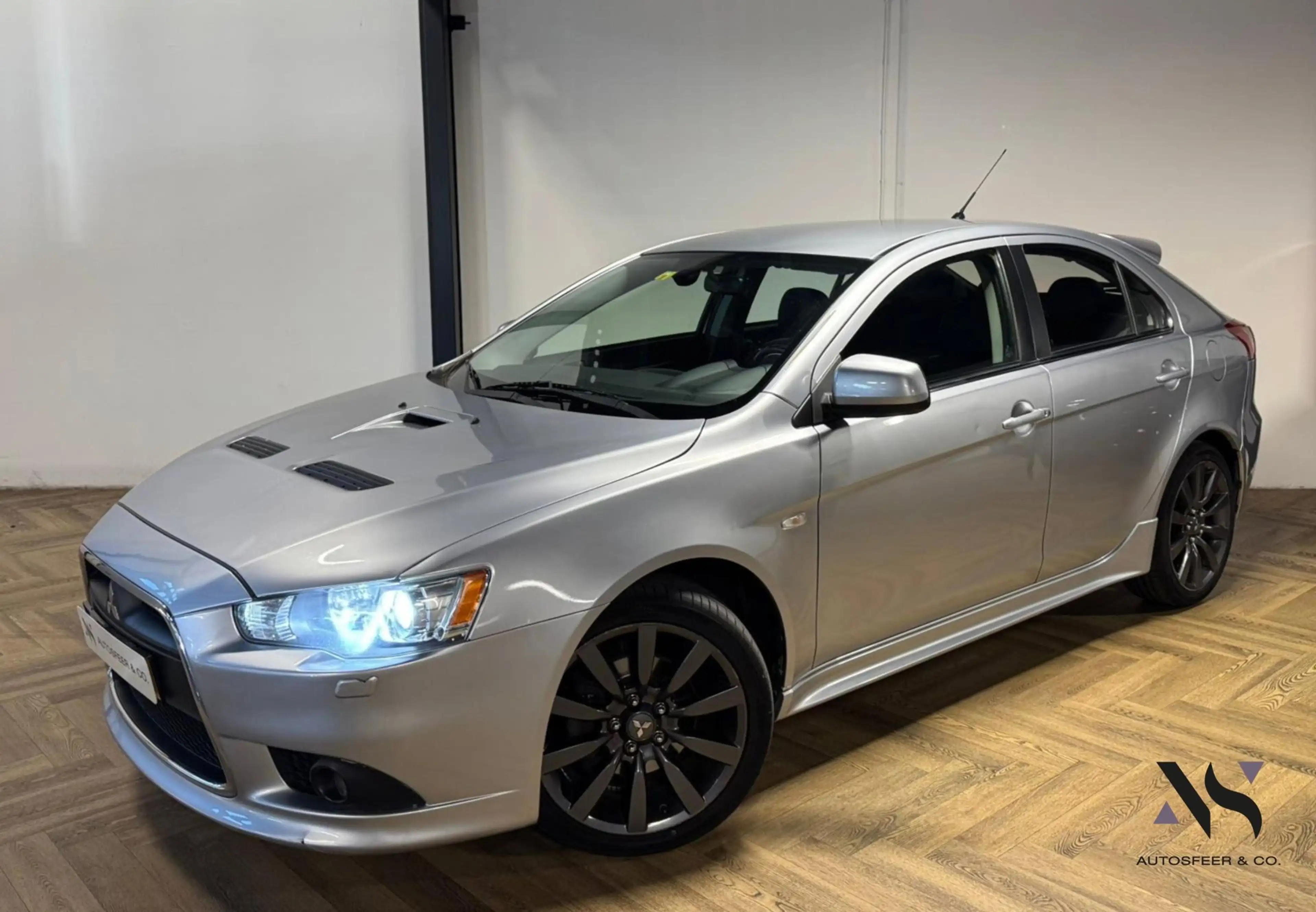 Mitsubishi Lancer Sports Sedan 2.0 Evolution GSR KEYLESS NAVI
