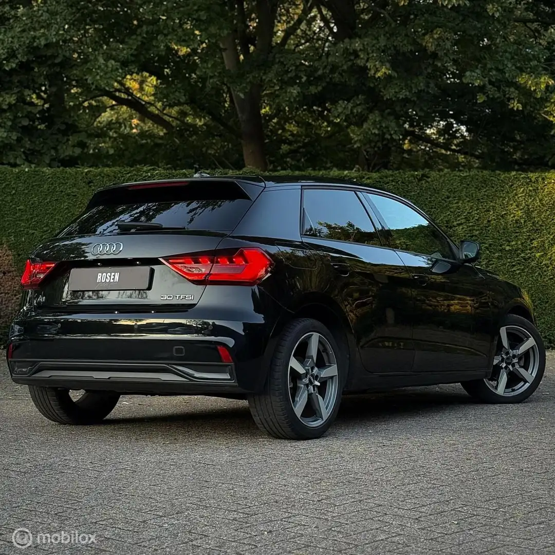 Audi A1 Sportback 30 TFSI S Line edition one |LED | LEER | Black - 2