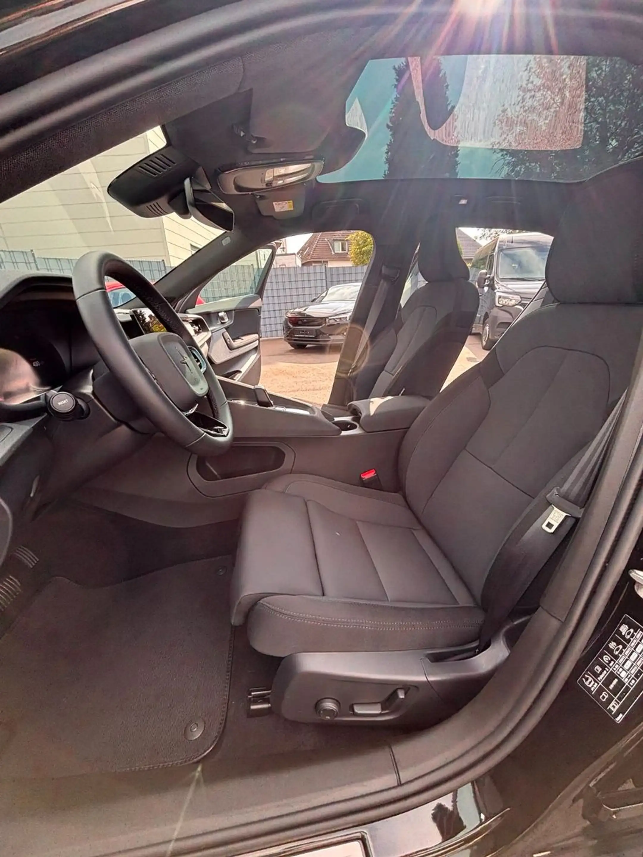 Polestar 2 Long Range Single # 82 kWh# Pilot +Plus # MWST — photo 10