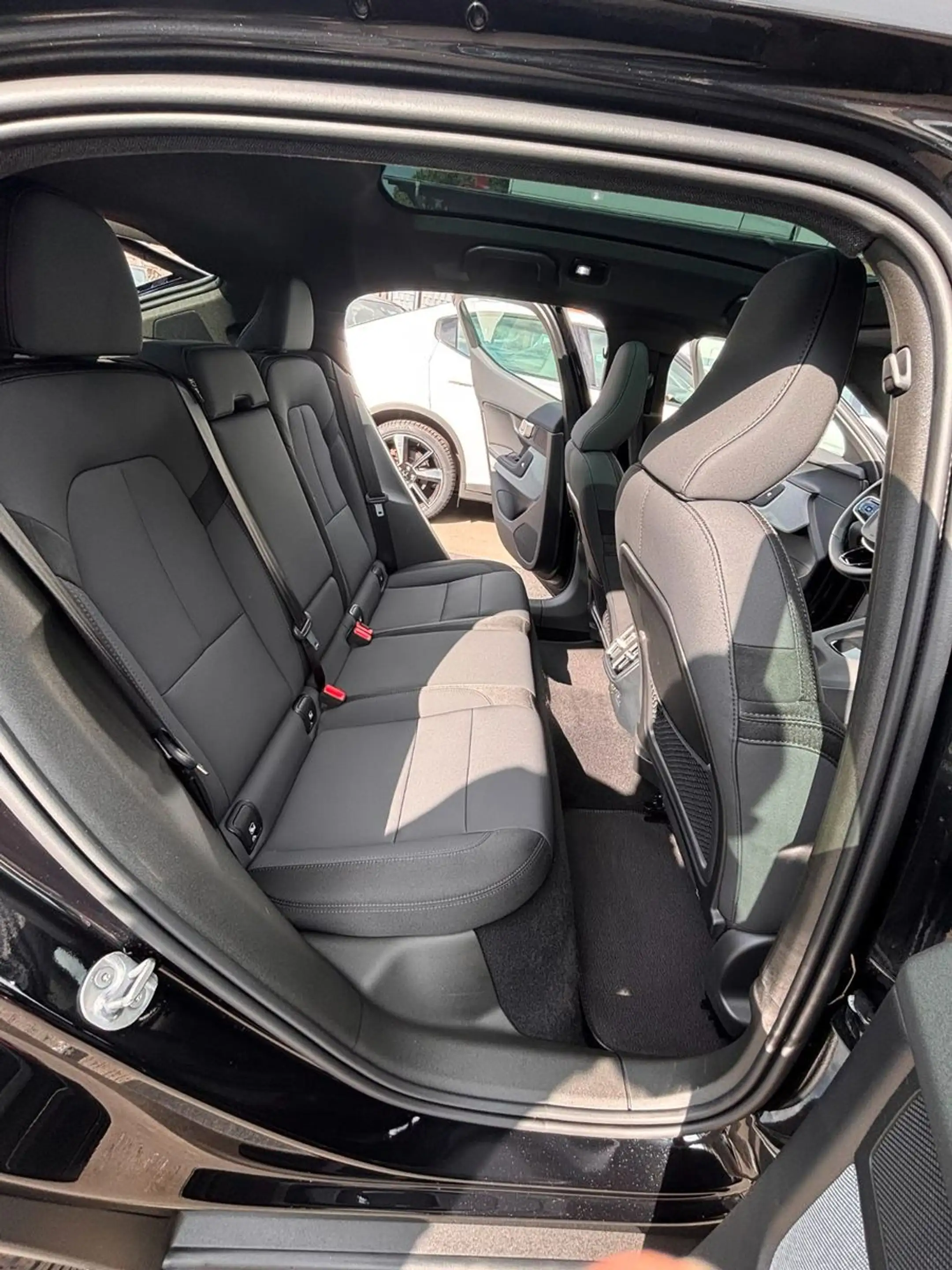 Polestar 2 Long Range Single # 82 kWh# Pilot +Plus # MWST — photo 15