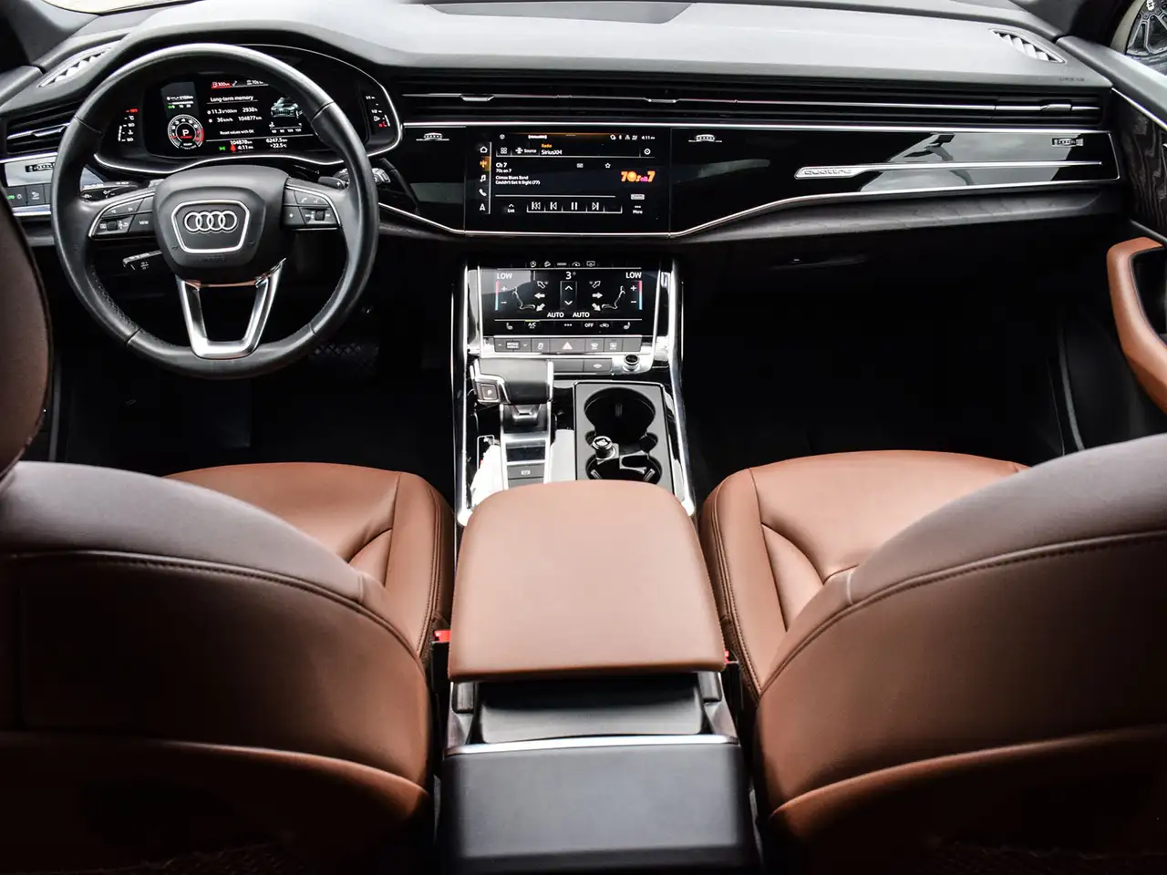 Audi Q7 photo Audi Q7