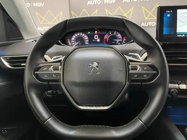 Peugeot 3008 view 10