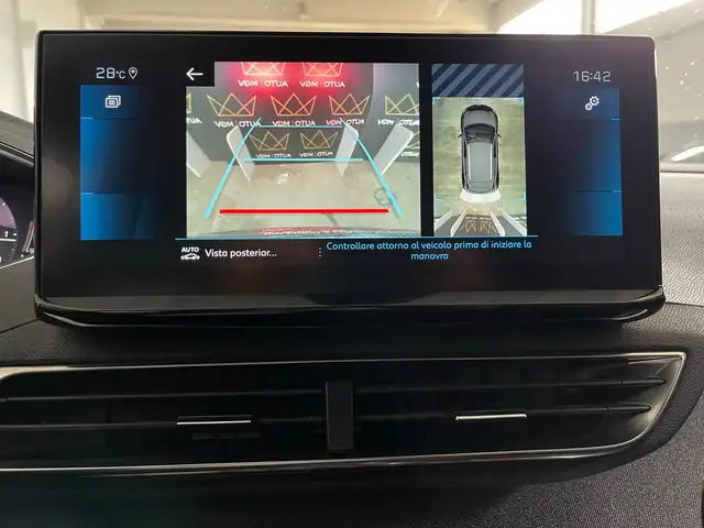 Peugeot 3008 view 12