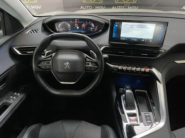 Peugeot 3008 view 11
