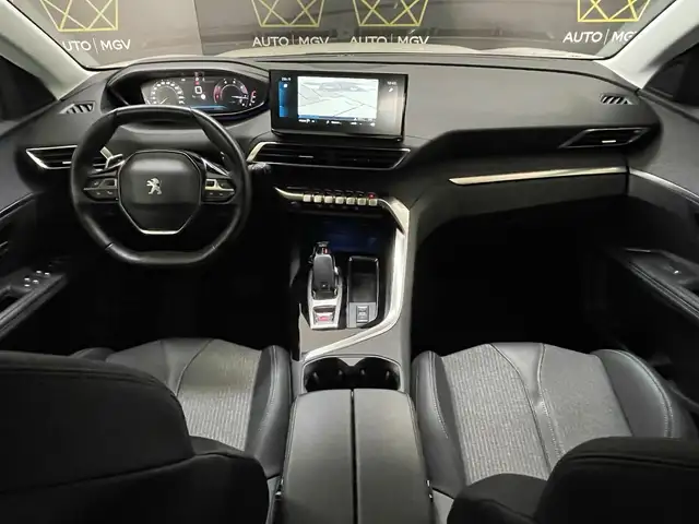 Peugeot 3008 view 9