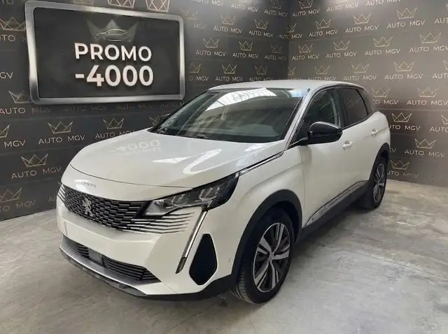 2022 Peugeot 3008 in White for sale
