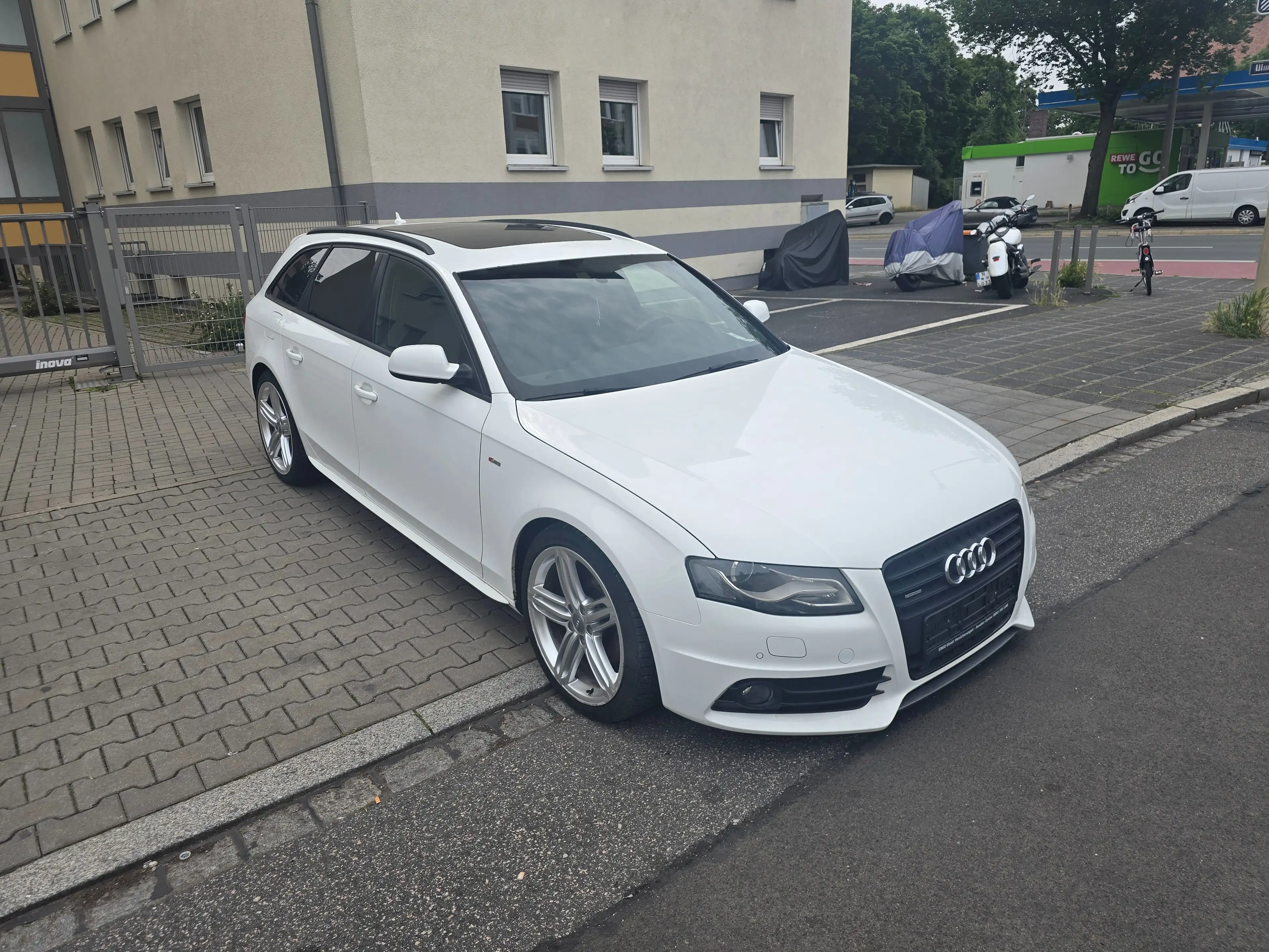 Audi A4 S line Sportpaket / plus quattro — photo 2