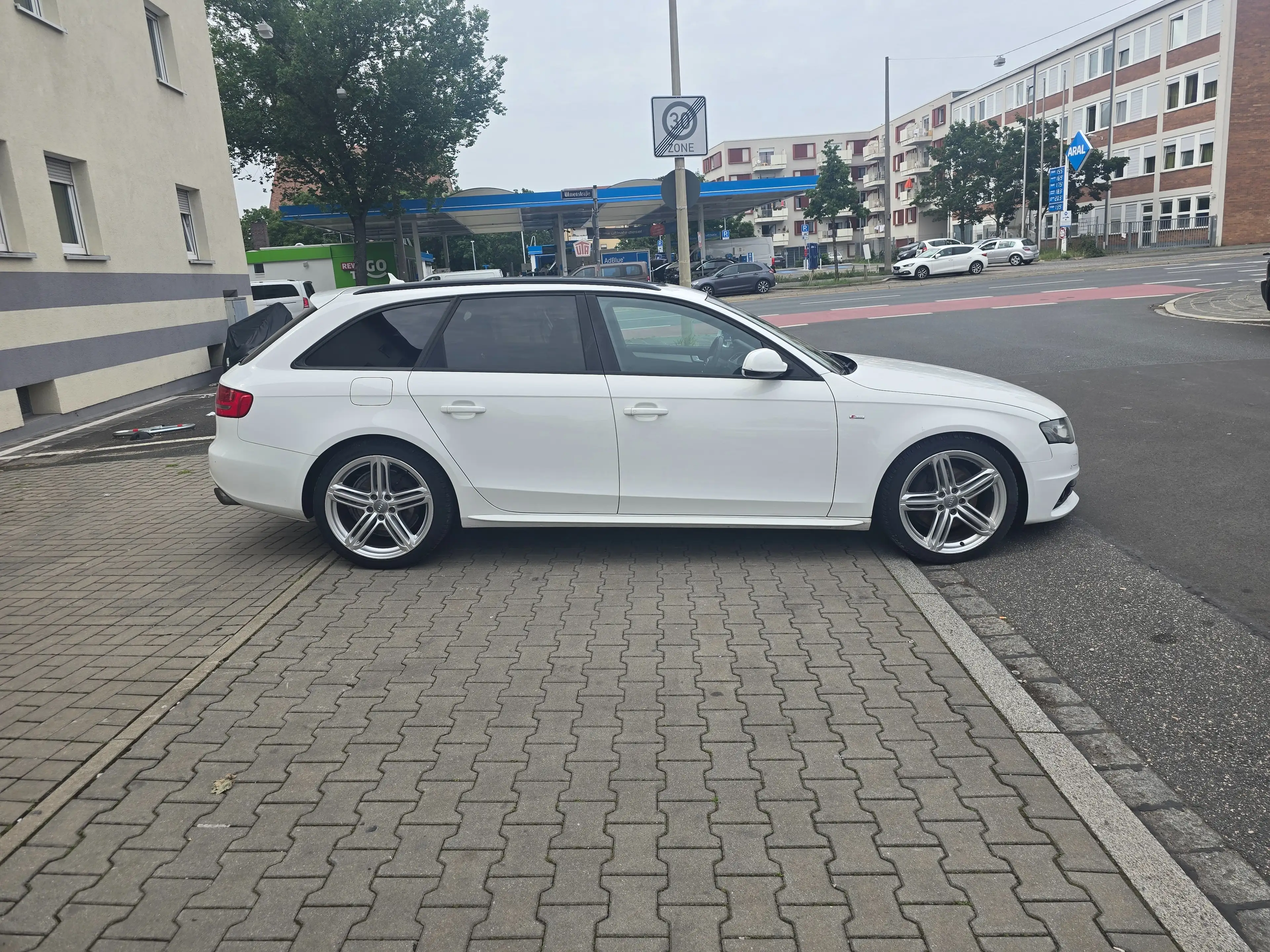Audi A4 S line Sportpaket / plus quattro — photo 5