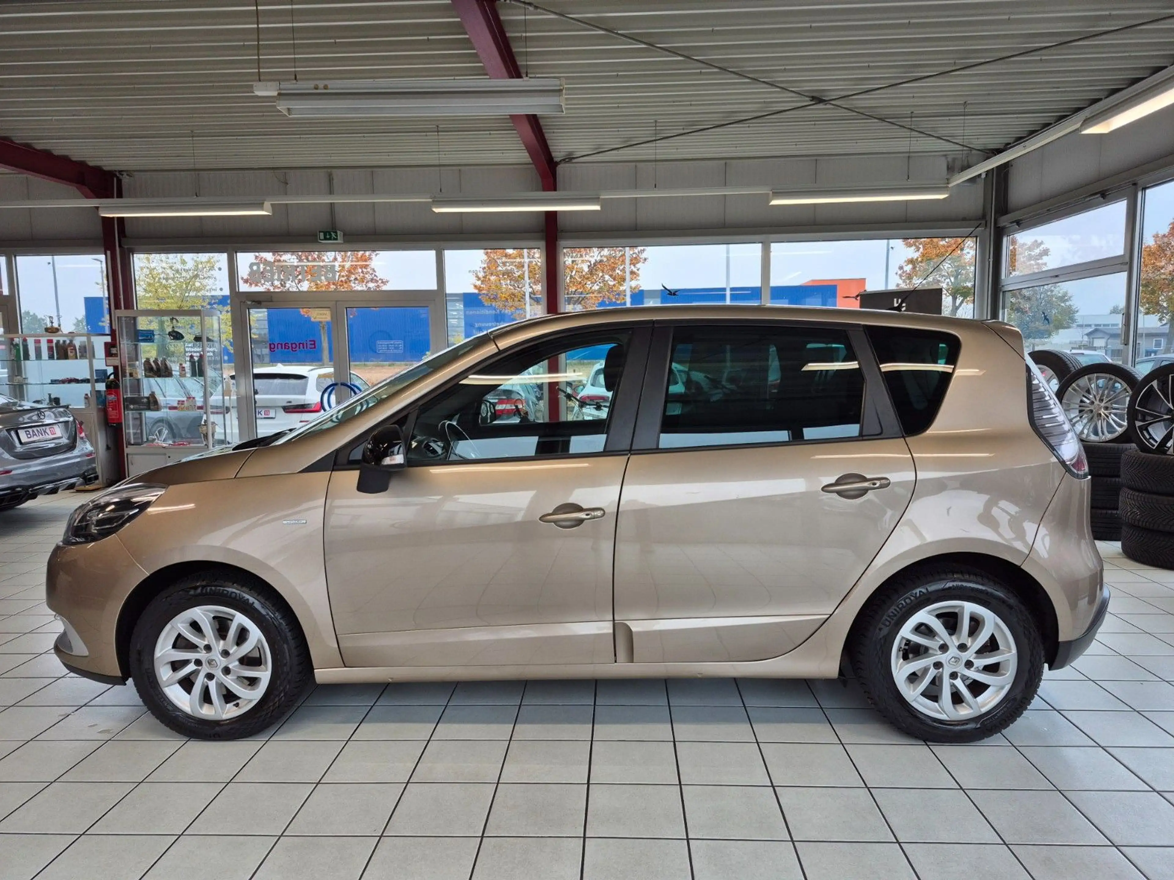 Renault Scenic III 1.2 16V Limited Kamera AHK Navi — photo 9