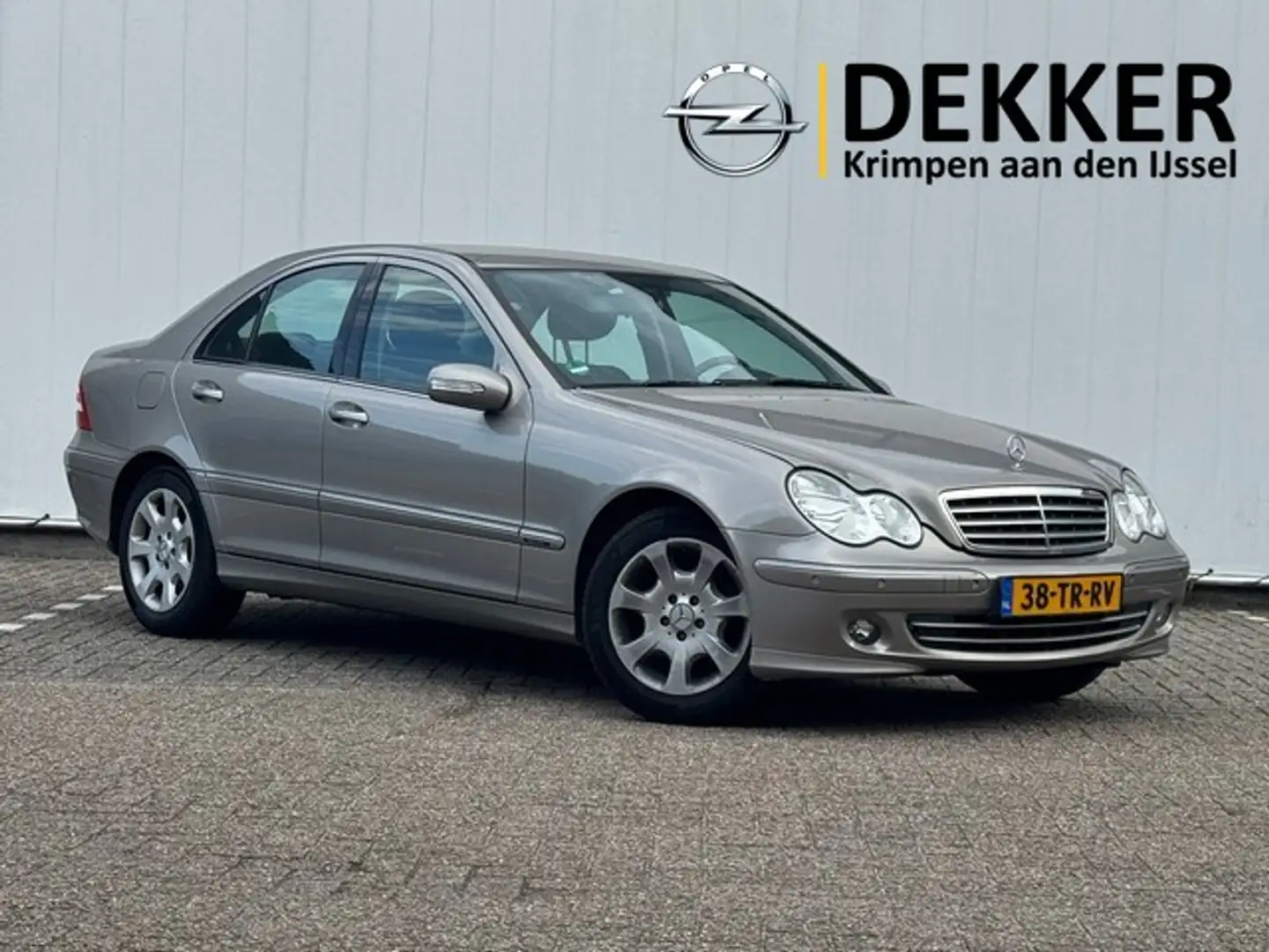 Mercedes-Benz C 180 K. Elegance Automaat met All Season, Trekhaak, Goe Gris - 1