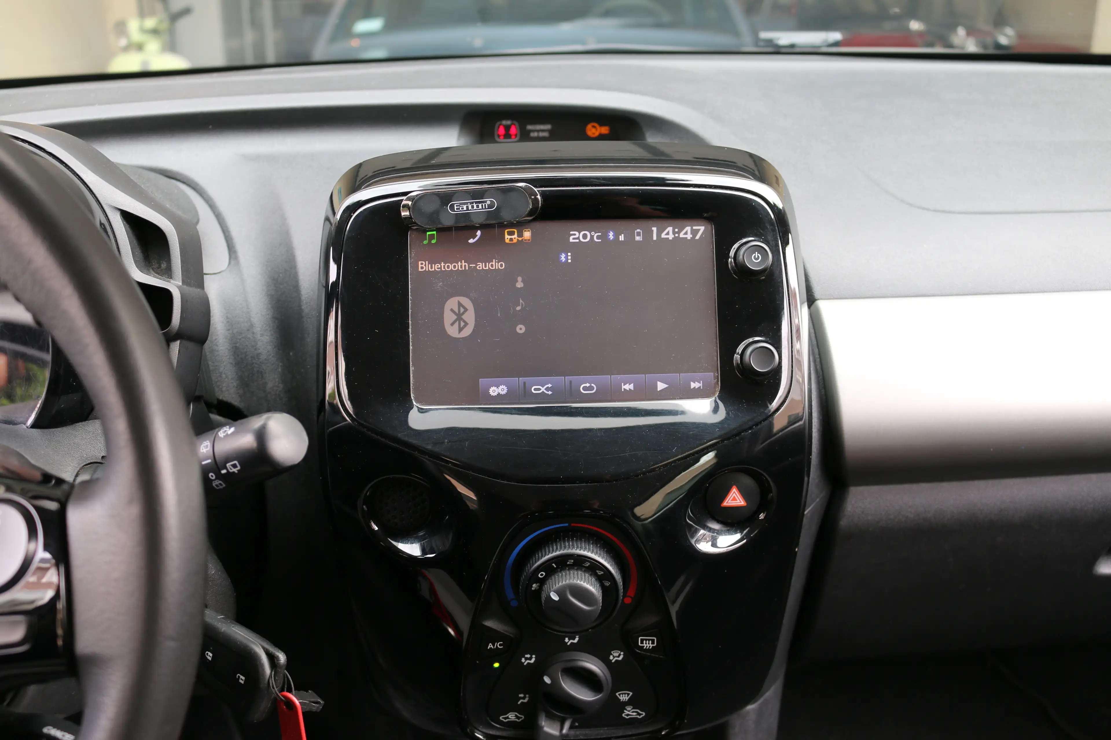 Citroen C1 1.0 e-VTi Shine — photo 13
