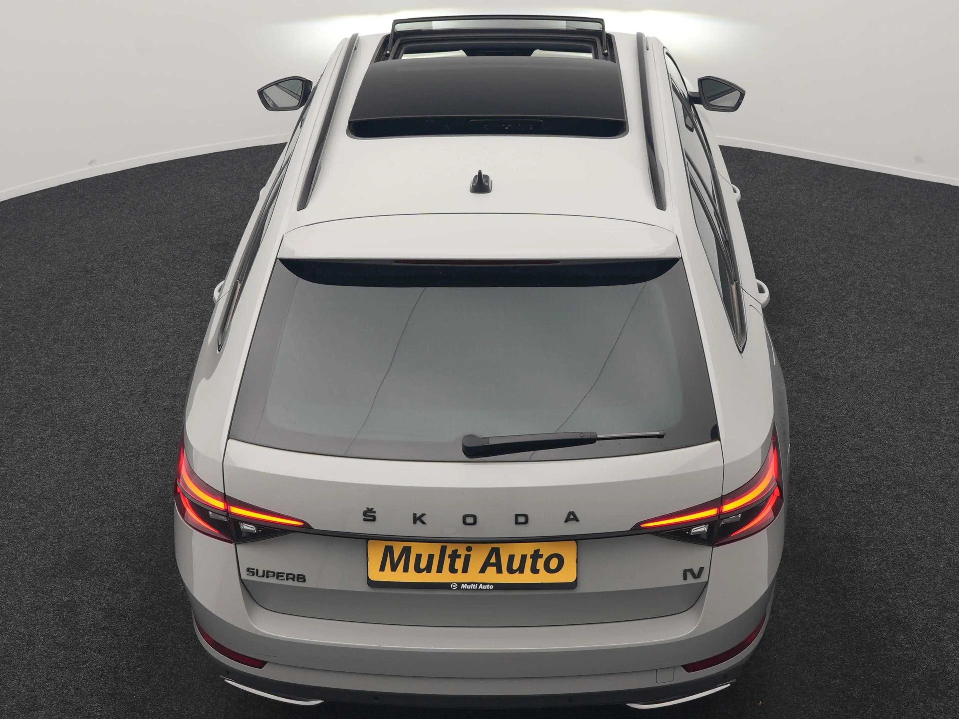 Skoda Superb Combi 1.4 TSI iV Sportline Business PHEV 218pk Dea — photo 46