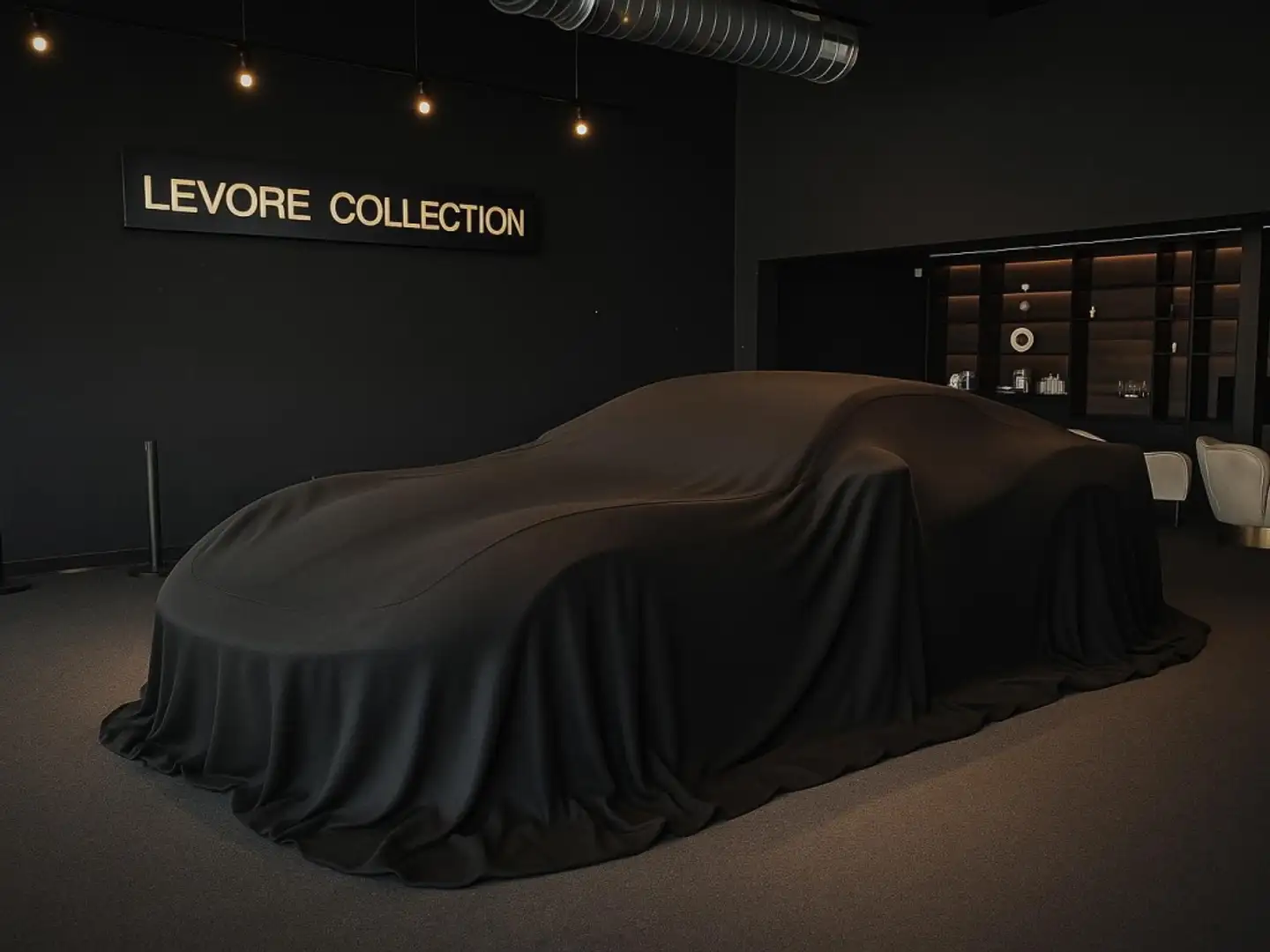 Aston Martin Vanquish Volante Noir - 1