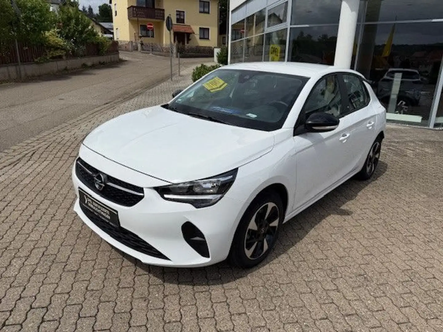 Opel Corsa -e Elektro Edition 136 PS Kamera Parkpilot Weiß - 2