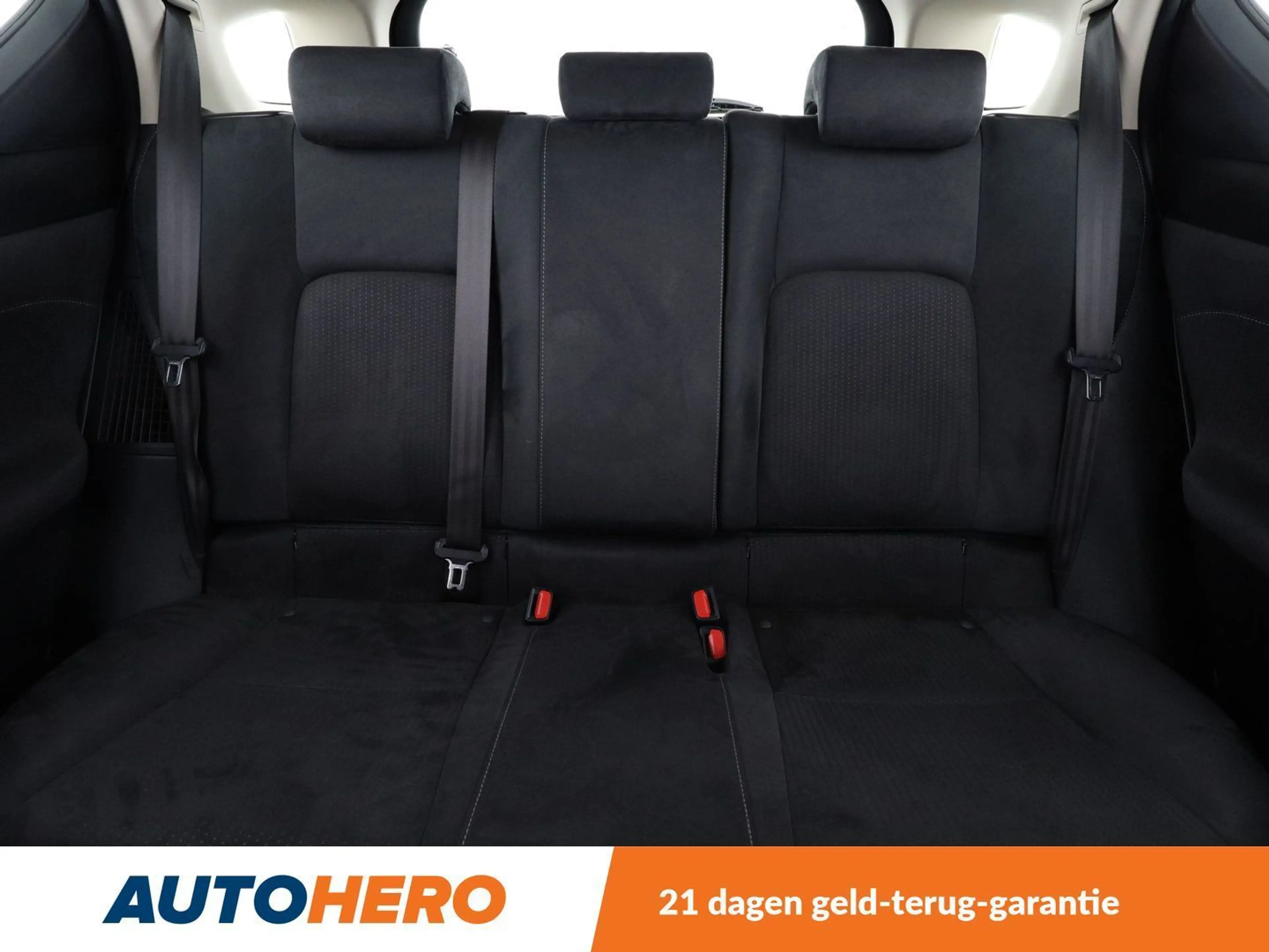 Lexus CT 200h CT 200h — photo 15