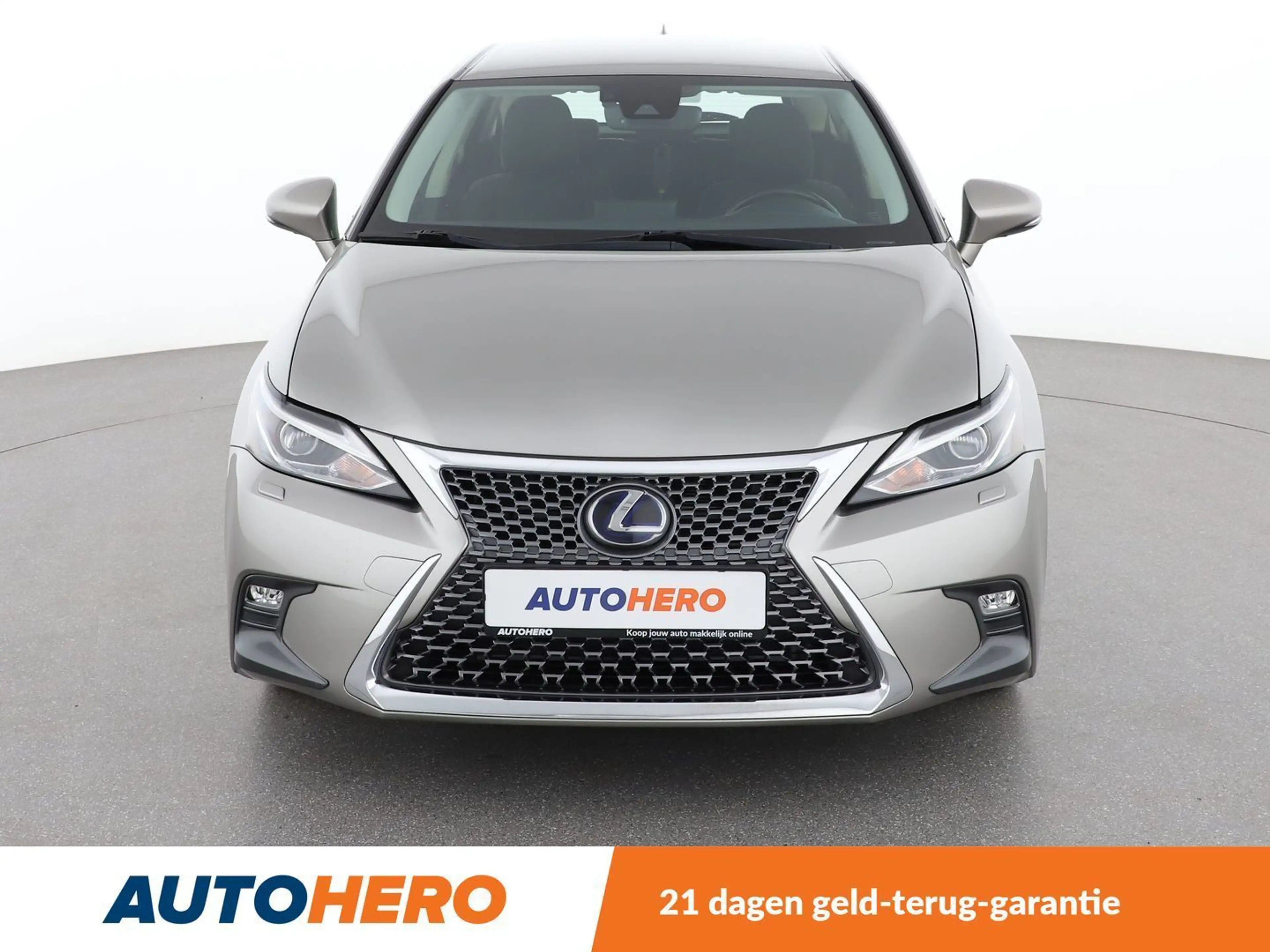 Lexus CT 200h CT 200h — photo 9
