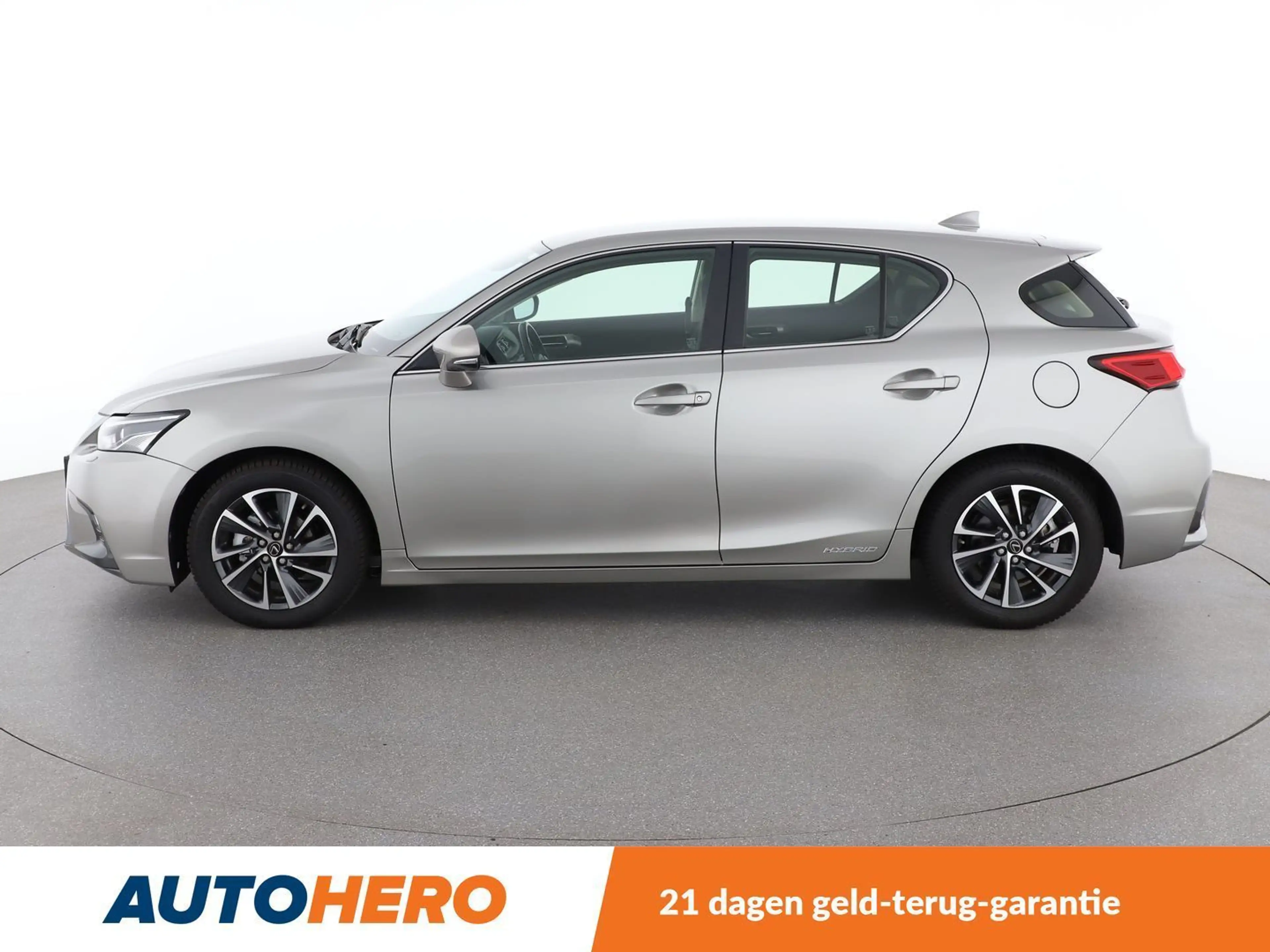 Lexus CT 200h CT 200h — photo 3