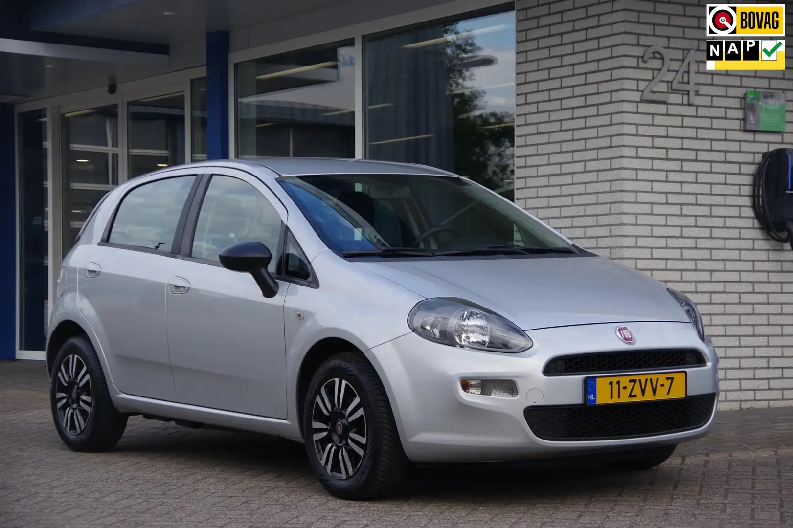 Fiat Punto Evo 0.9 TwinAir Easy Cruise-control Airco Gris - 1