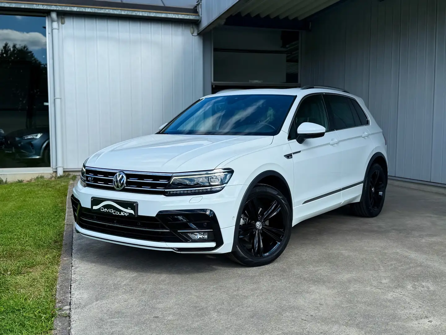 Volkswagen Tiguan 1.4 TSI, 1e Main, Full R-Line, Toit Ouvr, Dynaudio Blanco - 1